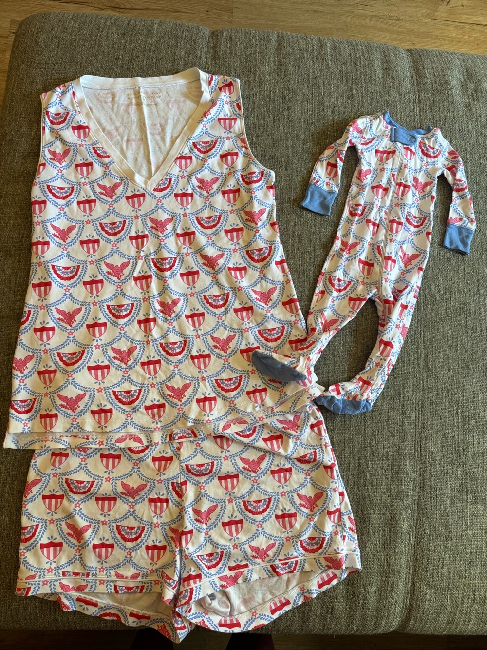 TBBC Mommy & Me Patriotic Eagle Bunting Set Mom M Baby 3-6M